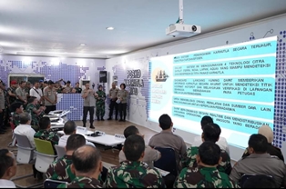 Kapolri Puji Polda Riau Inovasi Dashboard Cegah dan Atasi Karhutla