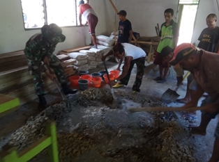 Raja Negeri Tuhaha : �Semoga TNI Tetap Jaya