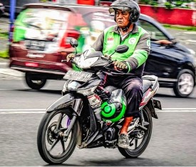 Hari Ini PSBB Diterapkan, Layanan Ojol Menghilang dari Aplikasi Gojek dan Grab
