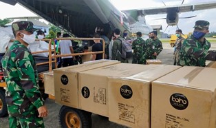 Pesawat TNI AU Kembali Angkut APD ke Riau
