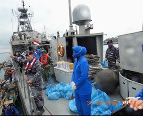 Aksi Sosial Koarmada I Bagi Masyarakat Terdampak Covid-19