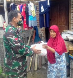 Alumni Secaba PK 4 TNI AD Peduli Warga Terdampak Covid-19