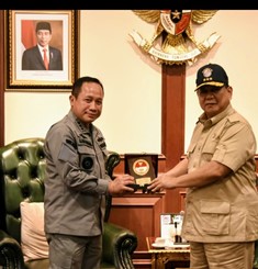 Kepala Bakamla RI Courtesy Call Kepada Menhan Prabowo Subianto