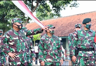 Kasum TNI : Tugas Pamtas Prajurit Yonif Raider 400/BR Sebuah Kehormatan
