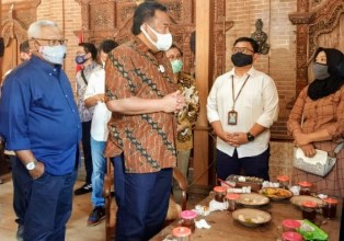 Wakil Ketua DPR Minta Penerima Banpres Gunakan Untuk Usaha Produktif