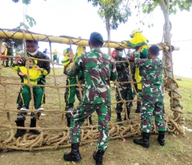 Satgas Yonif 413 Bremoro Gelar Wisata Juang Terhadap Siswa PAUD Papua