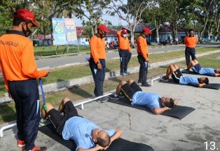 Personel Lanud Rsn Laksanakan Samapta Sebagai Persyaratan UKP