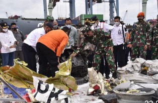 Panglima TNI: Lokasi Penemuan FDR Pesawat Sriwijaya Air SJ-182 Sesuai Perkiraan
