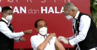 Presiden Jokowi Terima Suntikan Dosis Pertama Vaksin COVID-19