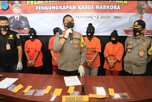 Dalil Beli Narkoba, Empat Wanita Pencopet di Pasar Tarutung Dianankan