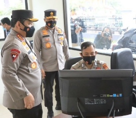 Gedung PPT Diresmikan, Wakapolri Apresiasi Terobosan Polda Riau Satukan 13 Pelayanan