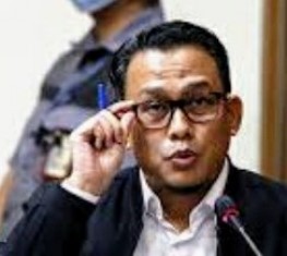 Saksi Didominasi Staf Kanwiltah Riau, Asisten I Kampar Turut Diperiksa KPK
