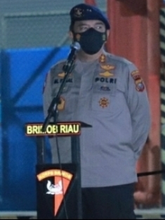 Kapolda Iqbal Lepas 105 Personel Brimob ke BKO Polda Papua